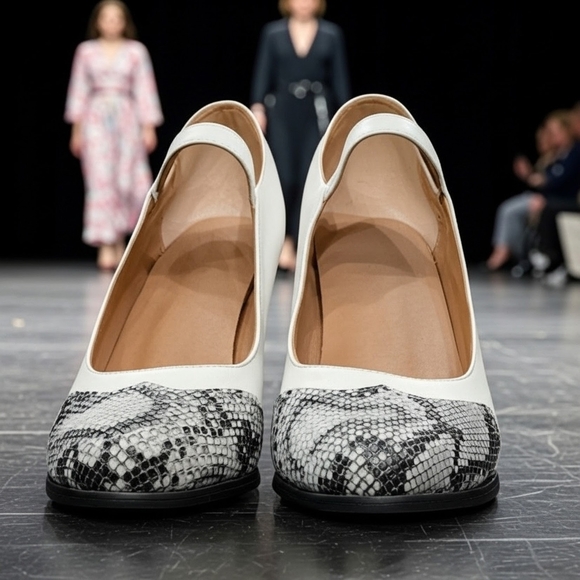 mekereke Shoes - NWT Mekereke White and Snake Print Leather Mary Jane Heels Size 8.5 (EU 39)